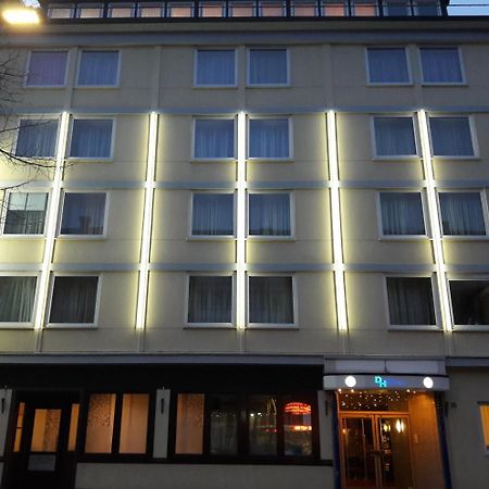 City Hotel By Celina Hagen  Kültér fotó