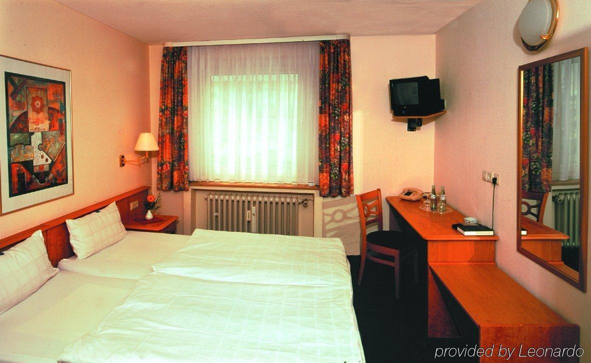 City Hotel By Celina Hagen  Szoba fotó