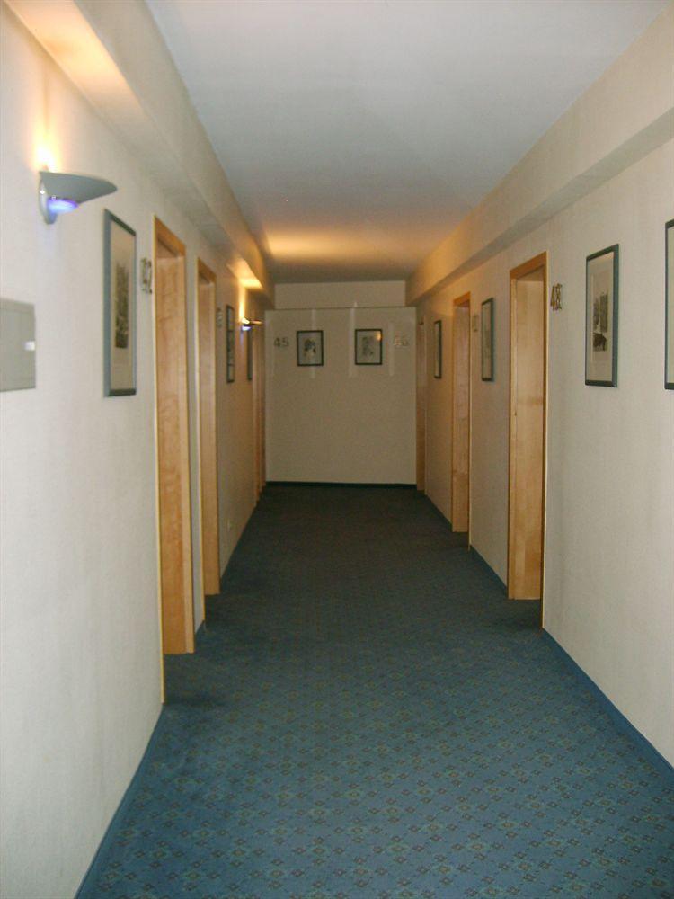 City Hotel By Celina Hagen  Kültér fotó